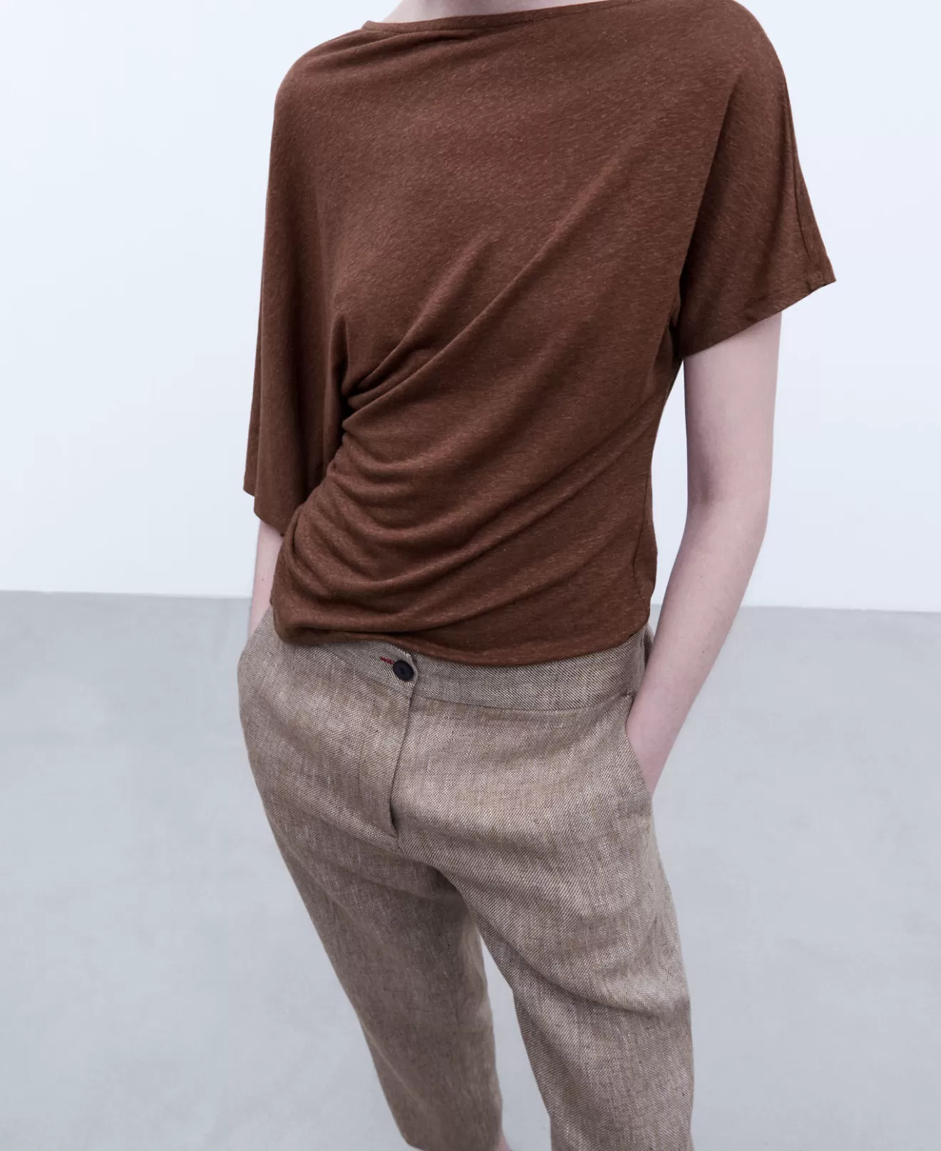 Asymmetrisches T-Shirt Aus Lyocell Und Baumwolle>Adolfo Dominguez Shop